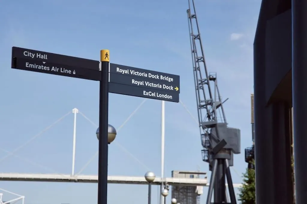 Apartment Lux 3Bdr Riverside Duplex Mansionette By Lcy & Excel I 20Mins To Central London