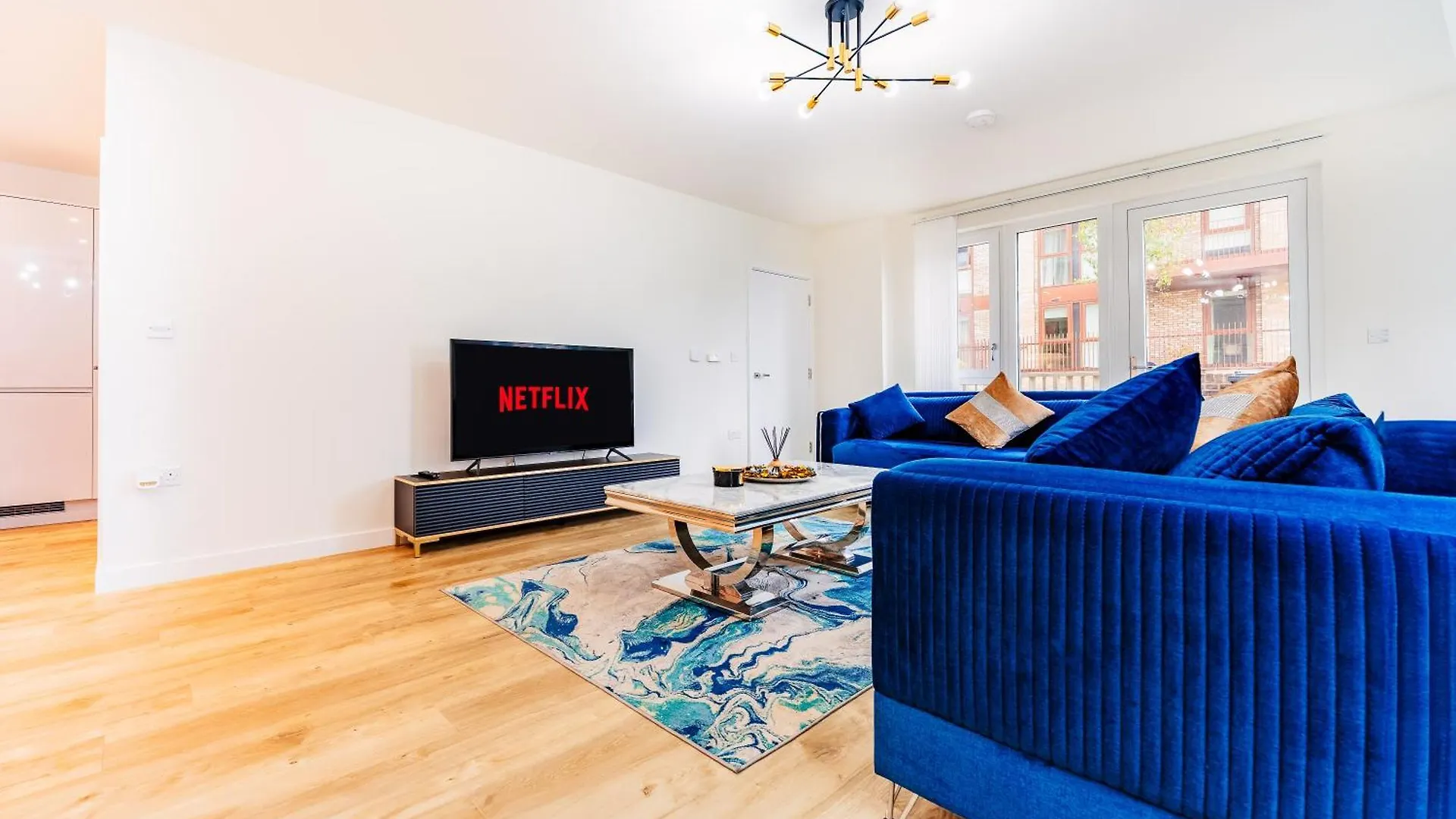Lux 3Bdr Riverside Duplex Mansionette By Lcy & Excel I 20Mins To Central London Apartment